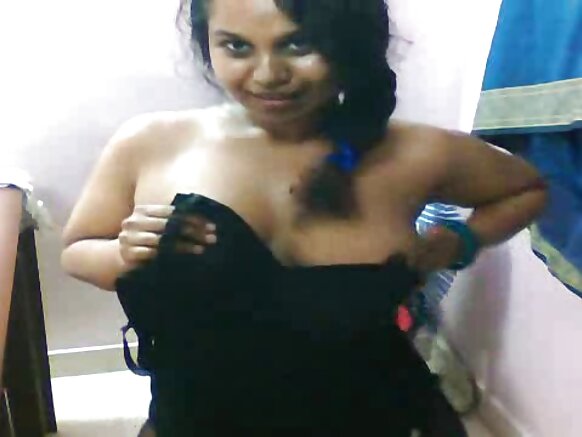 Hindii busty Lily boobs fi harma ishee sexy kaameeraa Bhojpuri agarsiisti