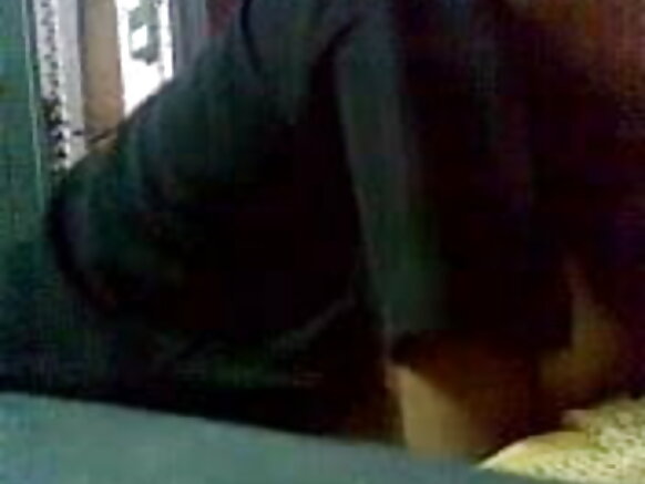 Haati manaa aunty Tamil ollaa ishee dargaggeessa barattuu yunivarsiitii mana keessatti walqunnamtii saalaa raawwachaa viidiyoo fiilmii sexy ilaalaa jirtu
