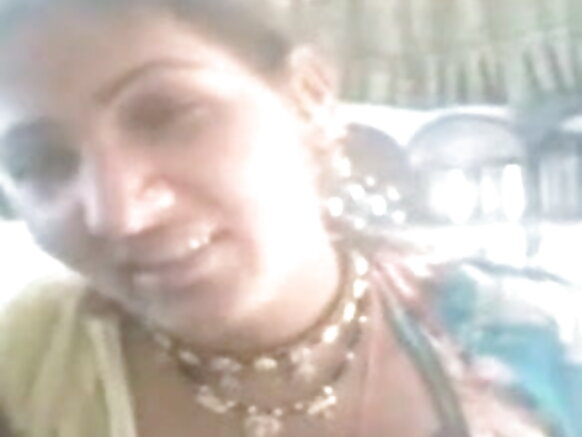 desi gf fiilmii guutuu sexy desi