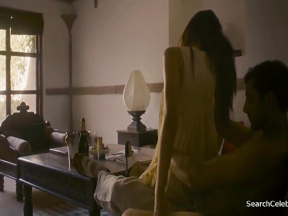 Freida Pinto Punjabi Sexy Viidiyoo Fiilmii - Trishna