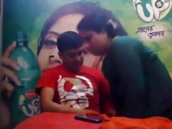 Hiriyoonni Gaa'elaa Desi Scandal Isin Danda'uu Desi Preeti Jinto Sexy Scandal