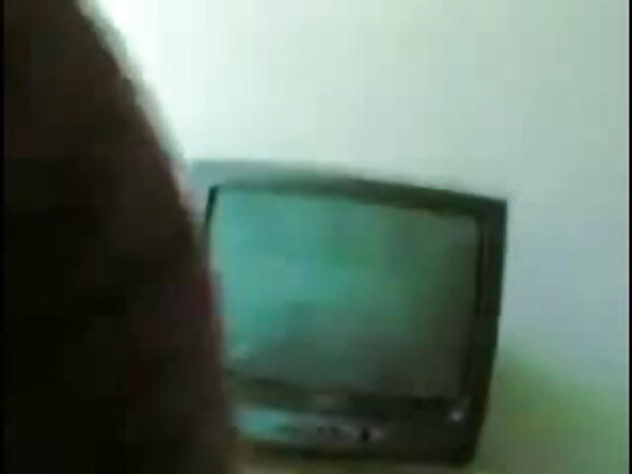 Desilugu aunty aunty fiilmii sexy ergaa BJ