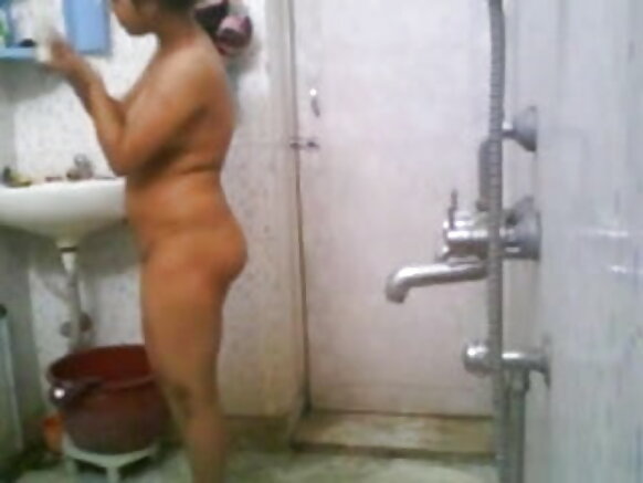 Intala yunivarsiitii Hindii shawaariin sexy full movie in albergue