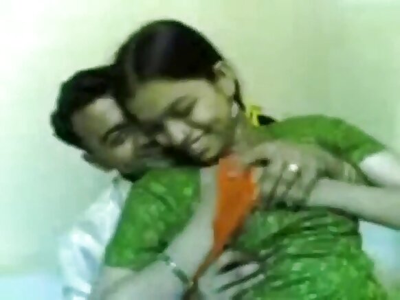 Harma dargaggummaa jabaa dhiibame jabaa sexy hindi