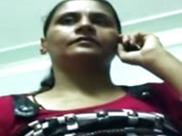 Aunty Hindii Fiilmii Walqunnamtii Saalaa Hindii Aunty 1099