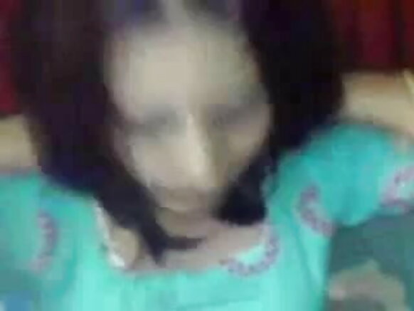 Hindii magaalaa sexy bhabhi jalqaba sexy khan show viidiyoo yeroo jalqabaaf hiriyyaa isaatiin wal qunnamtii saalaa raawwate