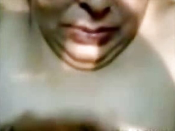 Aunty india sexy english movie video blowjob fi fuula aunty irratti fiiguu