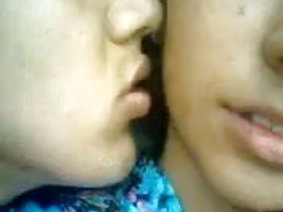Mi'aa mi'aawaa sexy movie barbaadu sexy kiss