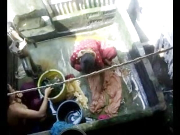bangla desi magaalaa shamarran dhiqachuu magaalaa dhaka hq sexy hindi khan my desi kholo (5)