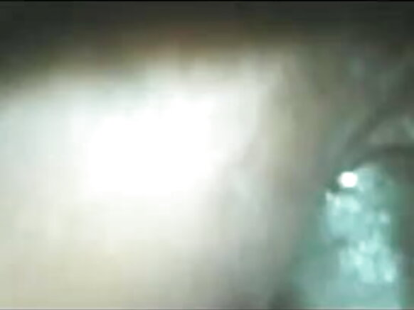 Siriilaankaa dulloomaan qunxurroo damma wal'aansa argatte by deepika sexy film gurbaa dulloomaa gurbaa (qoosaa)