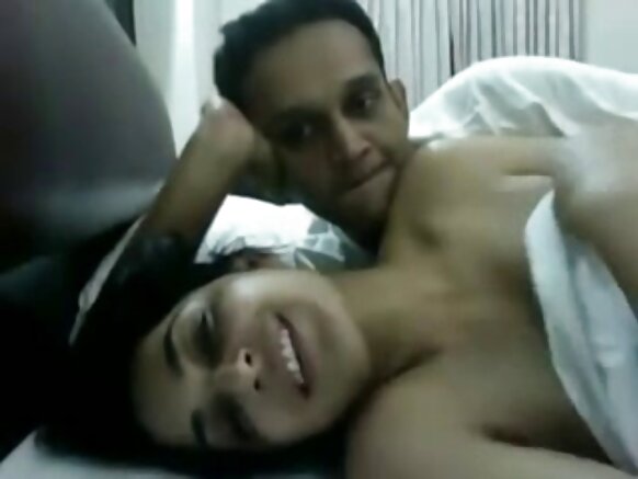 Paki Filmstar Baga Ayyaana Qillee Kaapteen waliin geessan...Kutaa 2ffaa Sexy Film Live