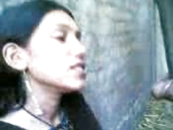 Jaalalleen yuunivarsiitii qaama saalaa jaalallee ishee dhaqna qabate xuuxxe desi sexy film hd hindi indian teen sex