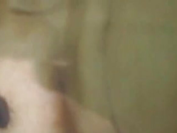 Hindii busty fucks puppy -5