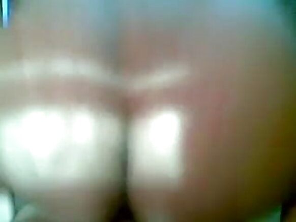 i desi guddaa english aunty fiilmii sexy blowjobs