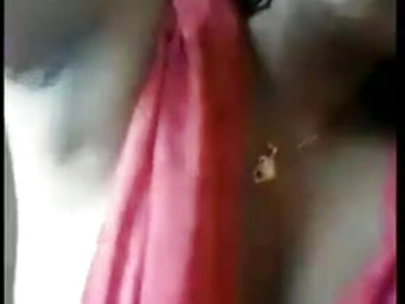 Swati naidu guutummaatti qullaa fi dugda guddaa wajjin fiilmii sexy hindi bhojpuri