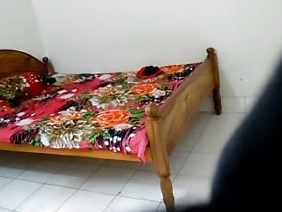 Intala Desi Fucked 1 In Hindustani Sex Movie Kaameeraa Dhokataa 1