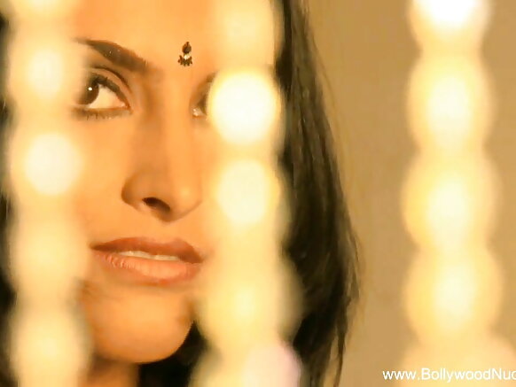 Bareedduu bollywood india hindi sexy movie daa'ima haaraa akka ilaaltaniif