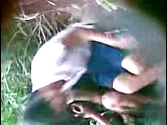 Assam hiriyoonni gaa'elaa qilleensa banaa keessatti xuuxuu fi wal qunnamtii saalaa video bareedaa video sexy mine