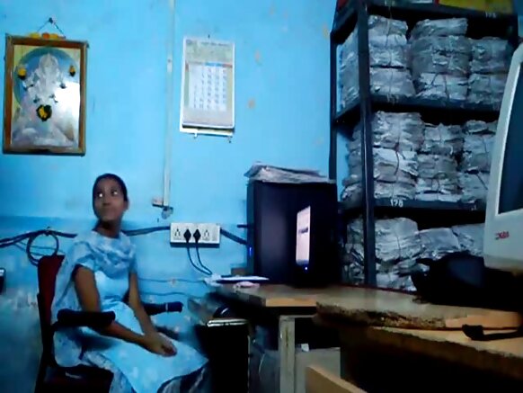 walqunnamtii saalaa aduu keessatti deol sexy movie