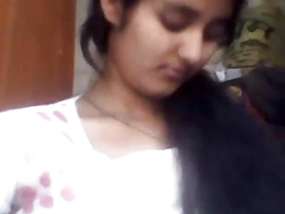 Dargaggeessi Hindii namatti boobs ishee agarsiisti sexy young boobs ishee agarsiisti