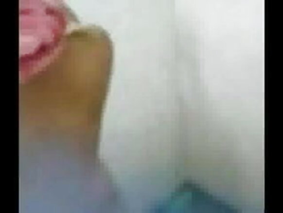 Hindii boobs guddaa mana fincaanii qullaa guddaa aunty movie bf sexy