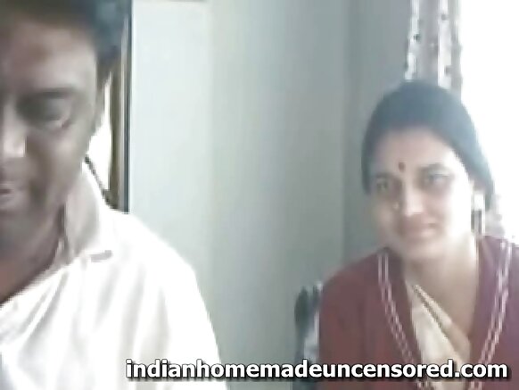 Damma aduu leone sexy video fiilmii guutuu india hiriyoottan gaa'elaa