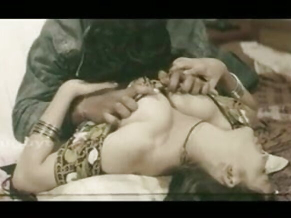 india telugu top indian video fiilmii sexy hindi b-grade rajini, riya (gubbaa adeeraa) .