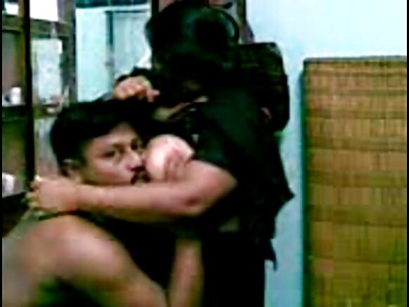Gujju adeera boobs xuuxuu boobs guddaa sexy pussy show video