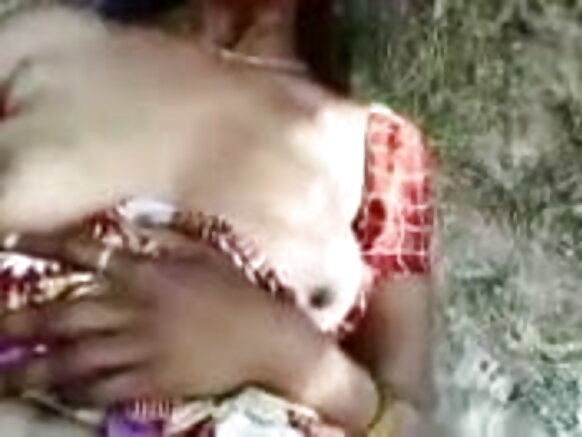 Aantiin Hindii maamila isheef blowjob kennuu