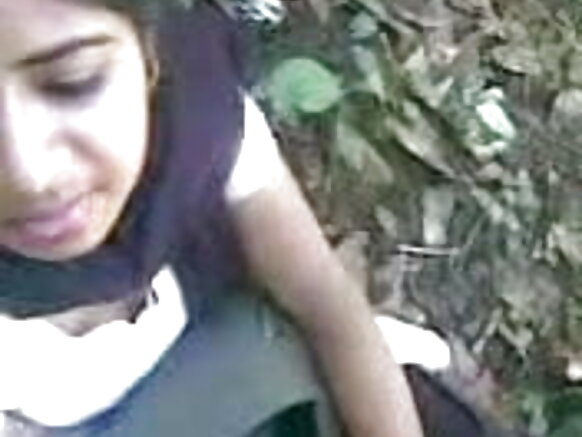 Hindii sample sexy movie akka fiilmii Hindii