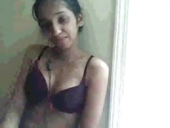 Muslima Arabaa Intala Dargaggeessaa Harma Webcam Bareedduu Hindi Afaan Oromoo Webcam Flash Arabic Image