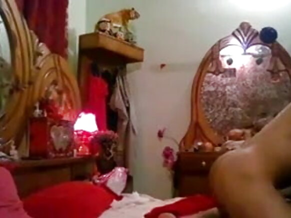 Viidiyoo ji'a daadhii wayinii hiriyoonni gaa'elaa Hindii haaraa lucknow sexy hindi film