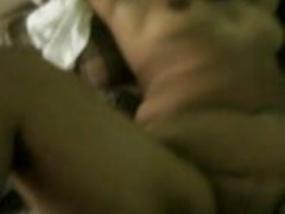 desi aunty baayyee guddaa sexy hindi film